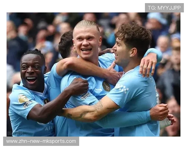 哈兰德双响，曼城强势击败利物浦，巩固榜首位置