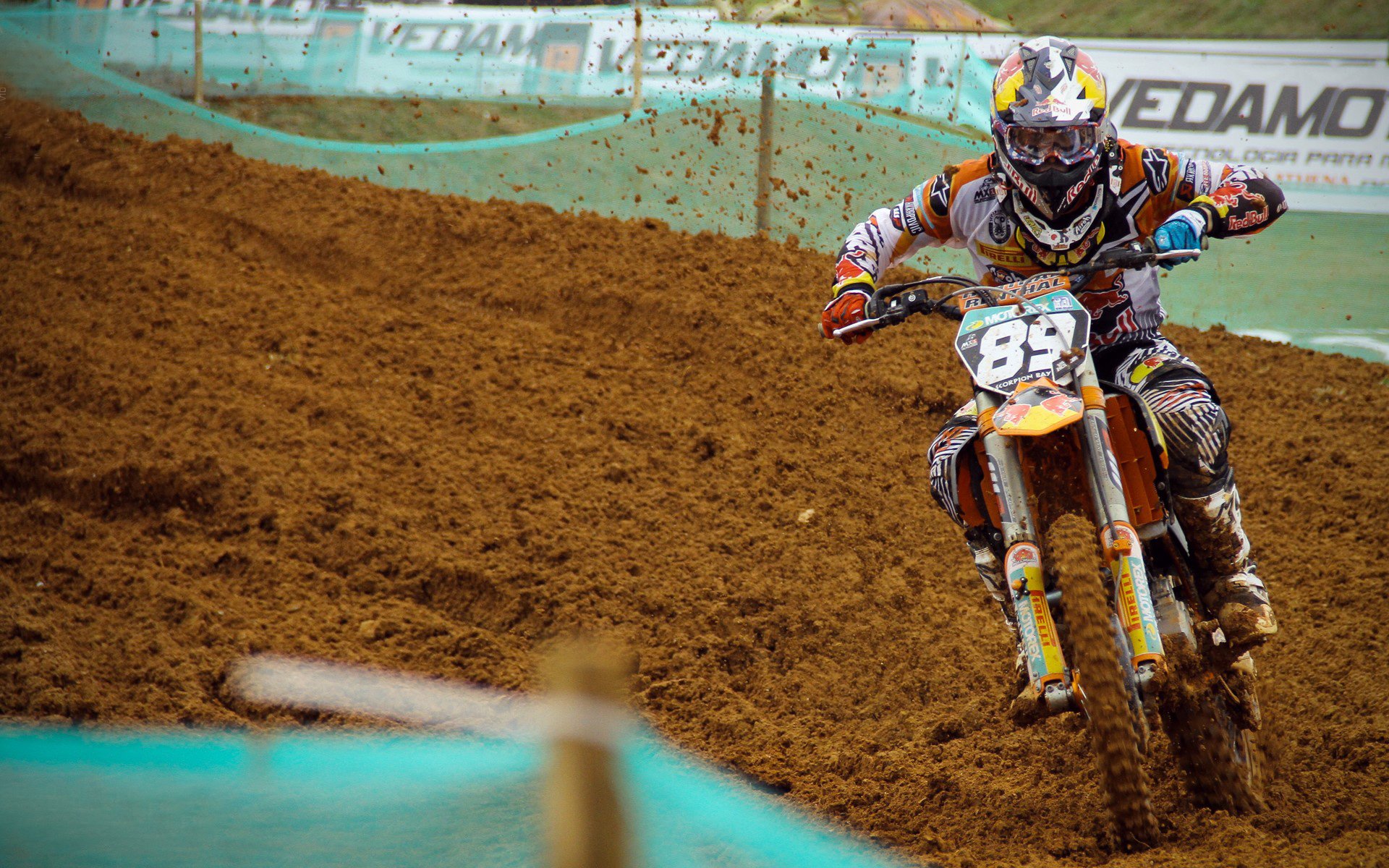 mk体育官网入口-水球强碰对手希腊打出血性表现，水球比赛打架视频